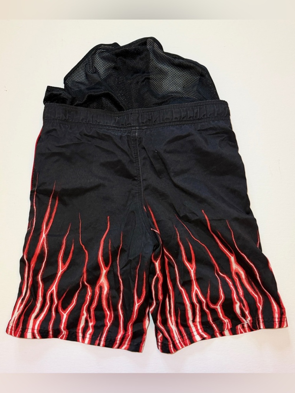 Vintage Y2K Nike Red lightning Flames Swim Trunks Boys S Board Shorts - Picture 7 of 7